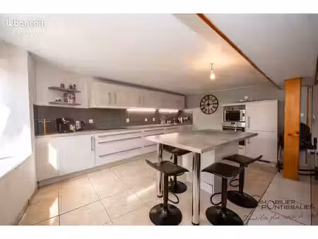 appartement 4 pièces 89 m²