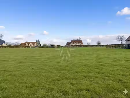 terrain constructible viabilisé à vendre