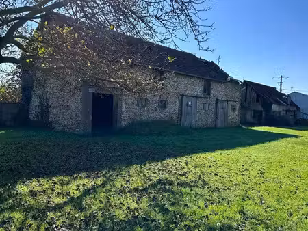 terrain propriété à rénover sur terrain de 2 423 m² – prey (27220)
