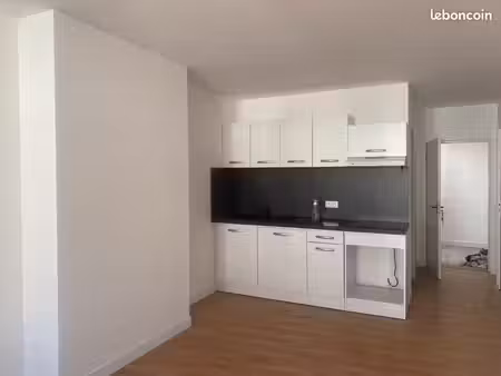 appartement 3 pièces en centre ville