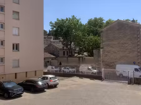 appartement à nîmes (30000)