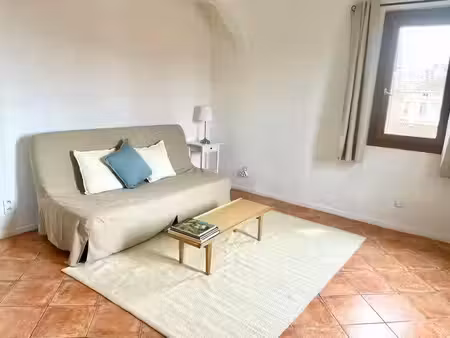 location meublée appartement 1 pièce 30 m² à toulon (83000)  670 €