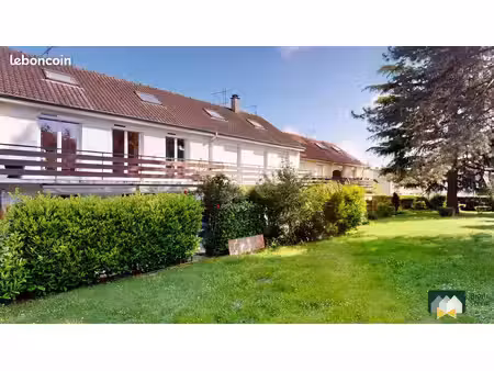 maison de ville 6 pièces 142 m²