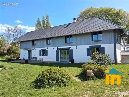 maison 6 pièces 160 m²