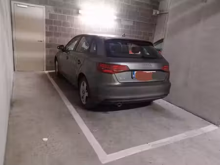 parking dans garage sécurisé à louer bruxelles