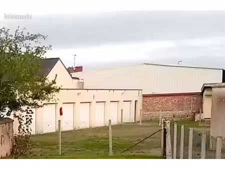 gisors - garages 19m2 dans cour fermée