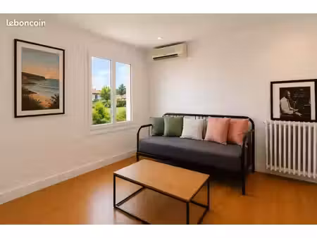 t4 meublé 70 m² – 3 chambres – terrasse – jardin – 3 parkings