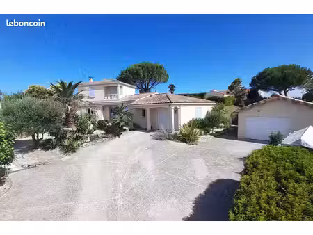 magnifique villa familiale entièrement rénovée