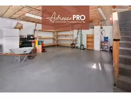 bureaux autos 40 m²
