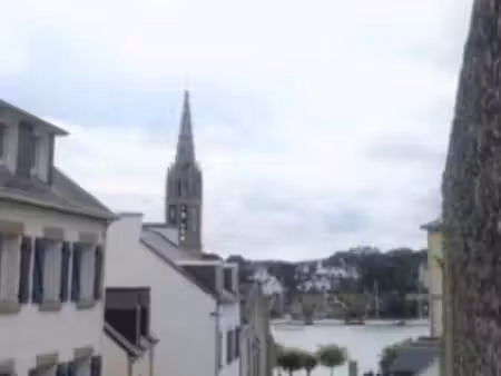 location à l année- beau 80m2 meublé aucoeur de bénodet face à sainte marine