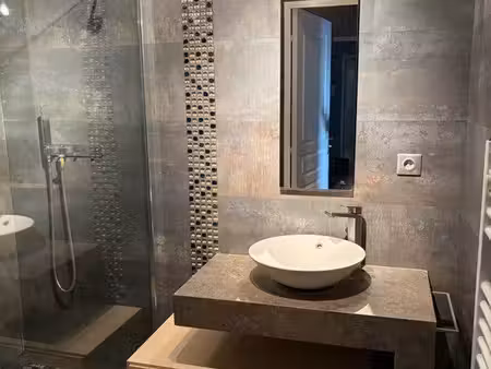 appartement meublé 52 m² avec terrasse  vue dégagée et couchers de soleil