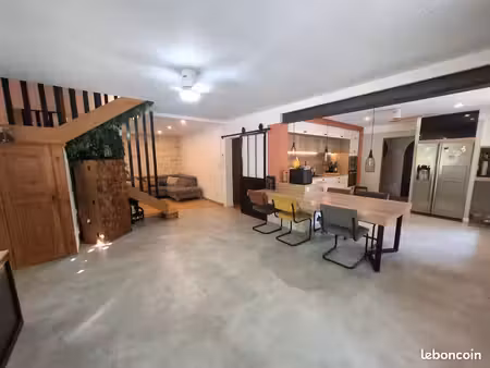 ? villa coup de cœur 210 m² – appartement 80 m² – piscine – 1 530 m² – fort potentiel loca