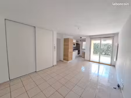 appartement t2 saint jory