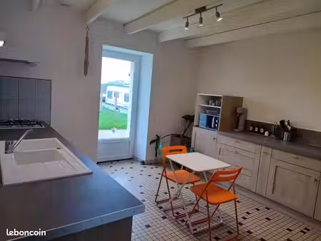 location maison vieillevigne 44116