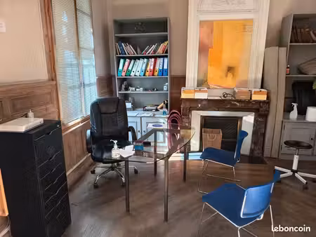 ostéopathe propose sous location cabinet centre ville nimes
