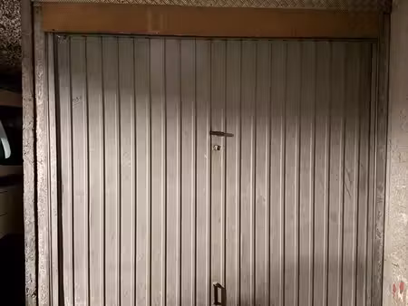 parking/box