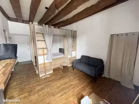 studio 1 pièce 23 m²