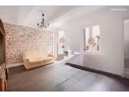 maison + appartement + garage à vendre