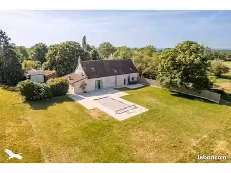longère 6 pièces 198 m²