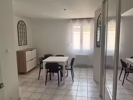 à louer – appartement meublé 40 m² à beaurepaire