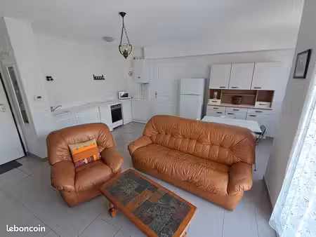 appartement t2 + terrasse + garage