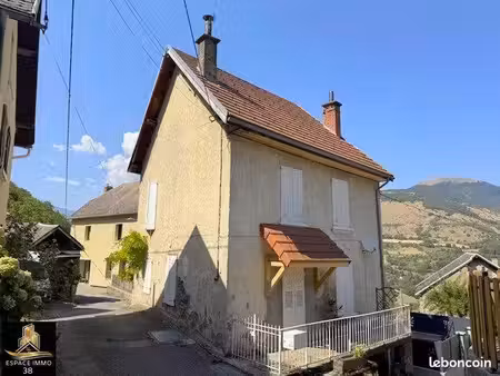 maison 4 pièces 98 m²