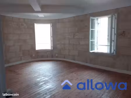 immeuble 11 pièces 270 m²