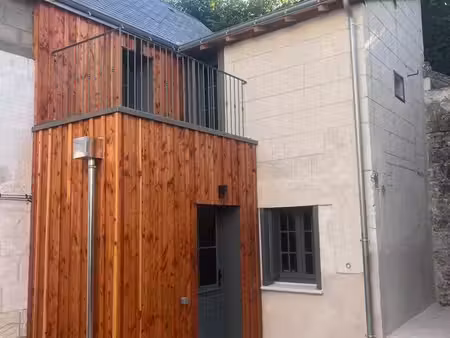 loches – t2 duplex entièrement rénové – au pied du château – balcon