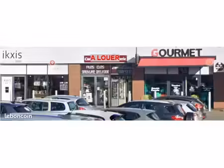 commerce 51 m²