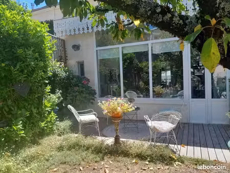 maison 5 pièces 150 m²