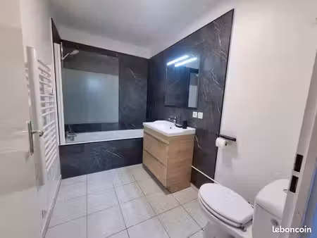 appartement t2 38m² meublé