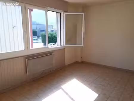 studio 1 pièce 22 m²