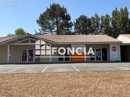 local commercial 61 m²