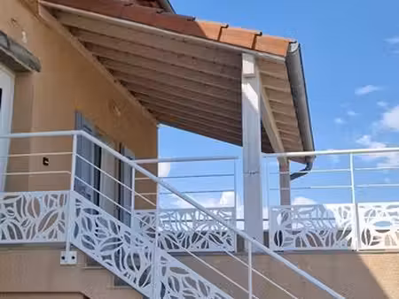appartement t3 dans maison rénovée 80 m2 1er étage