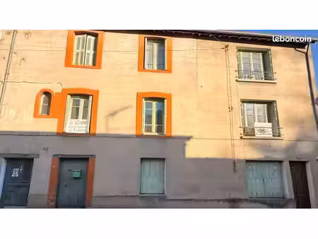 bâtiment rare à vendre boën sur lignon