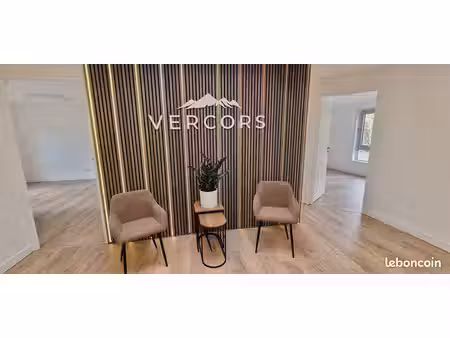 meylan (38240) — bureaux privatifs tout équipés — entrée inovallée