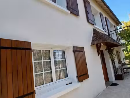 maison 129 m2  terrain 1800 m2