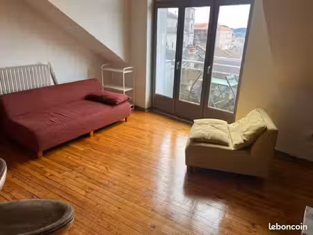 appartement meublé 55 m2 avec balcon - centre yssingeaux