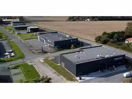 foncier zone d'activité économique 2800 m²