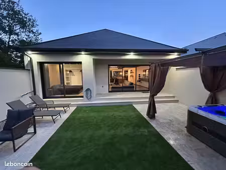 maison moderne spa 91 m2