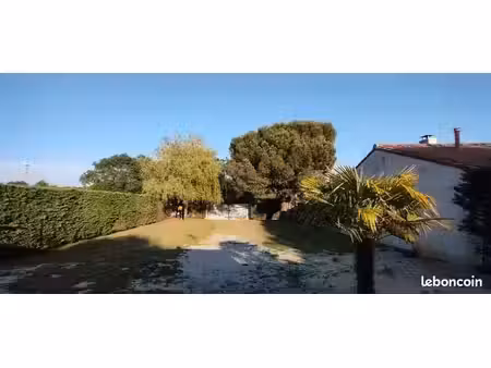 terrain 322m2 viabilisé libre constructeur