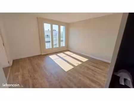 appt t4 rénové 72m²