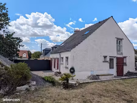 belle maison familiale de 131 m² avec jardin et carport – tout à pied