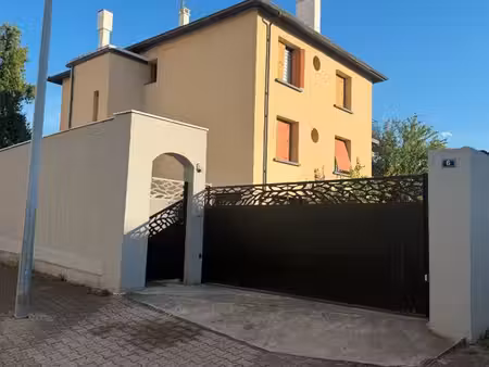 maison a lorette