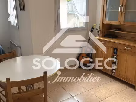 studio 1 pièce 18 m²