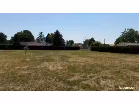terrain constructible 1 000 m² viabilisé – villeneuve-sur-lot  quartier des eysses