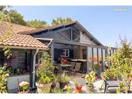 chalet 4 pièces 100 m²