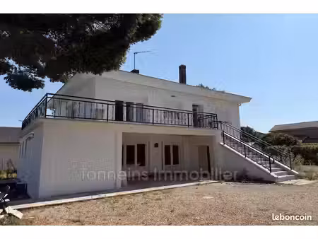 maison 7 pièces 165 m²