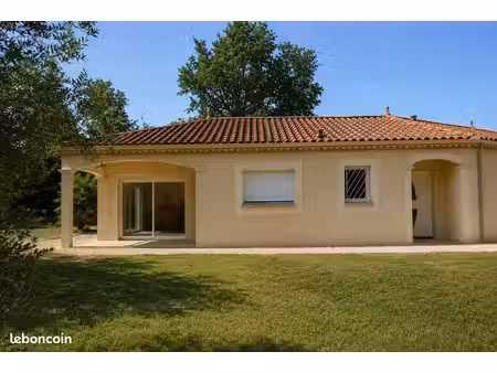 maison plein pied 123m² avec terrain boisé