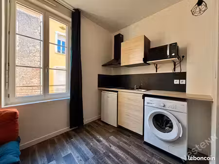 studio 1 pièce 20 m²